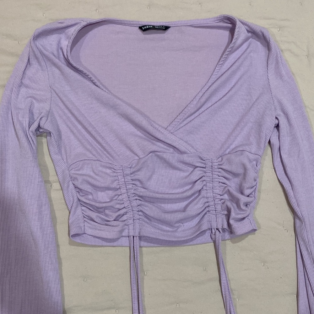 Long sleeve crop top